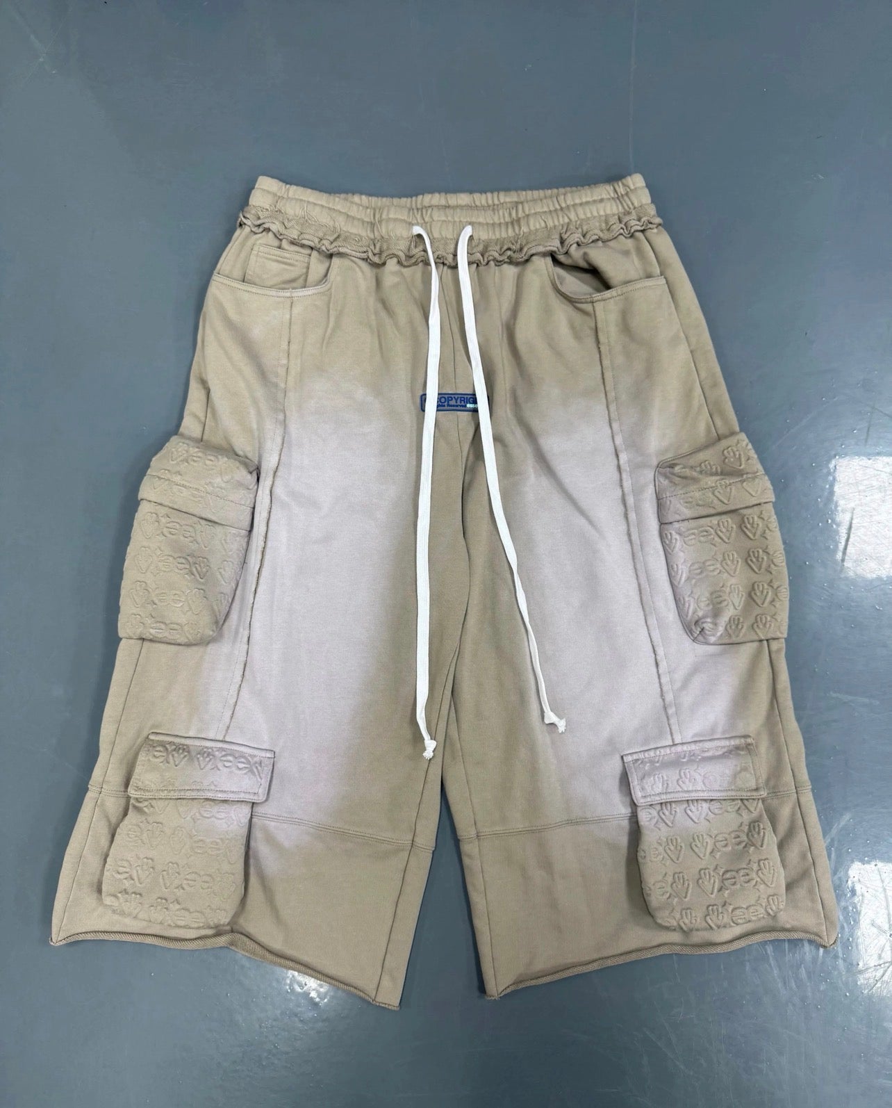 REVERT SHORTS