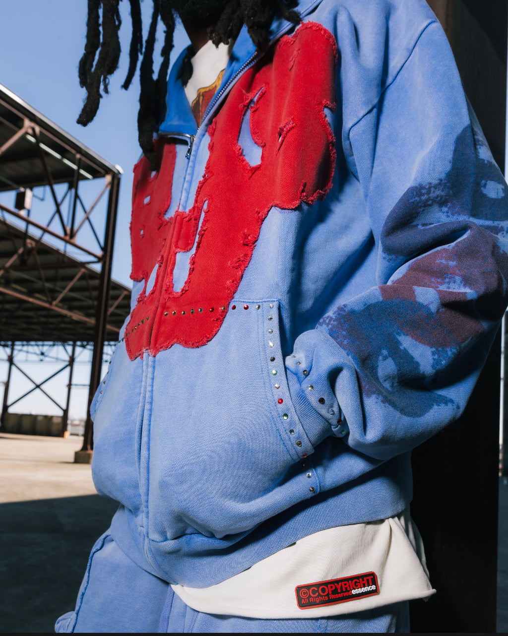 RASPBERRY REVERT                      [ZIP-UP HOODIE]