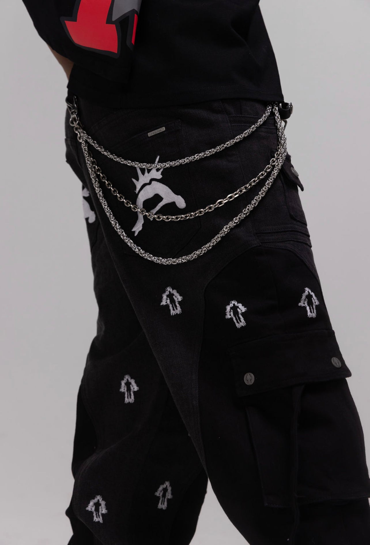 ESSENCE [SPIRITUAL AWAKENING] SNAP CARGOS “BLACK”