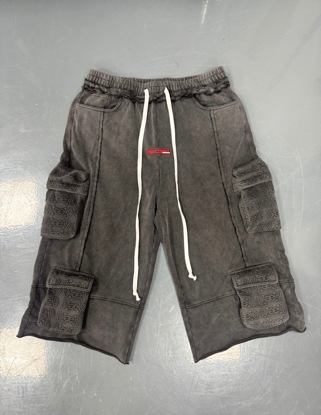 REVERT SHORTS