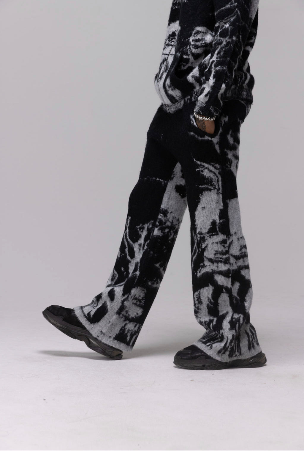 GRAVEYARD MOHAIR SET-[BLACK]