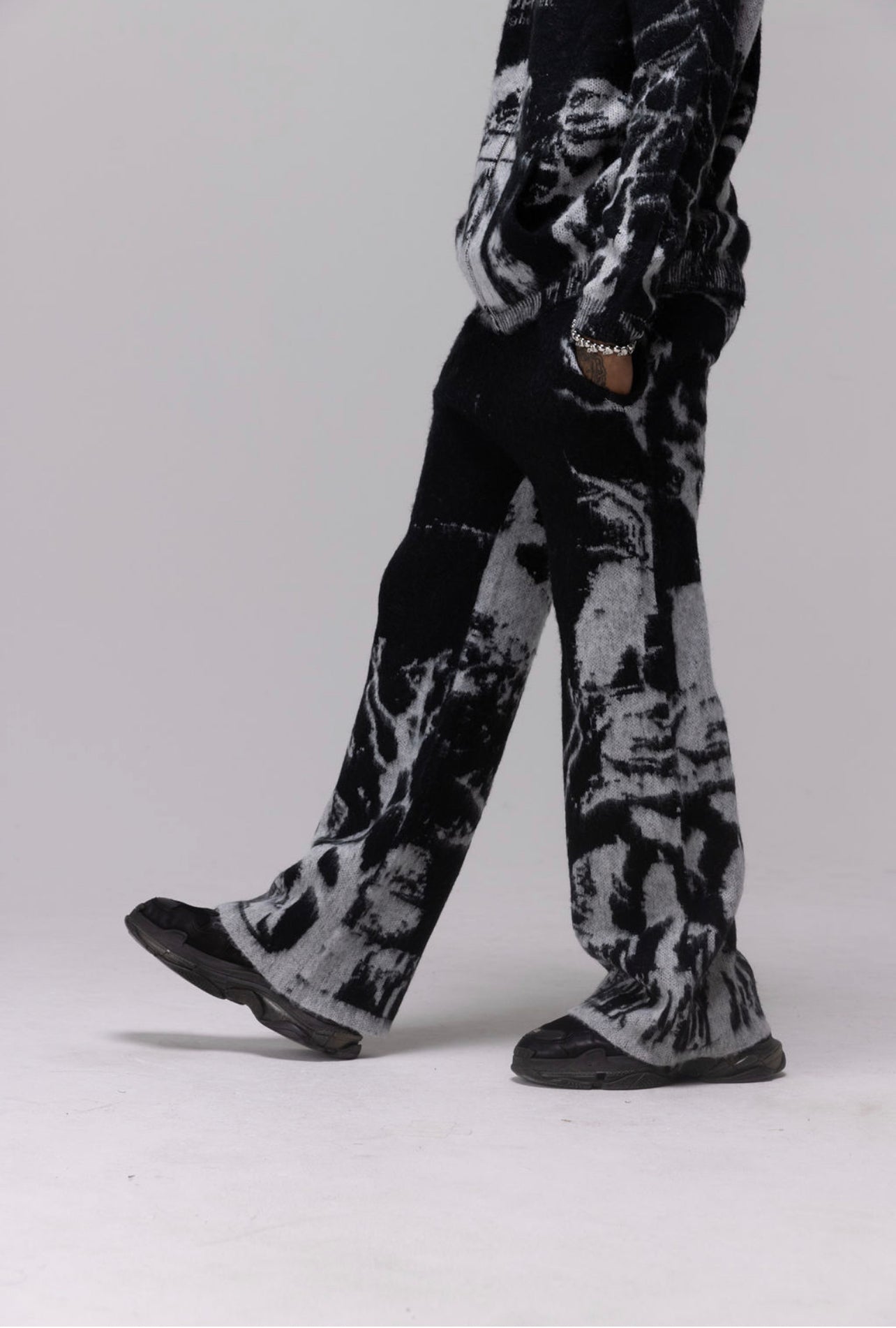 GRAVEYARD MOHAIR SET-[BLACK]