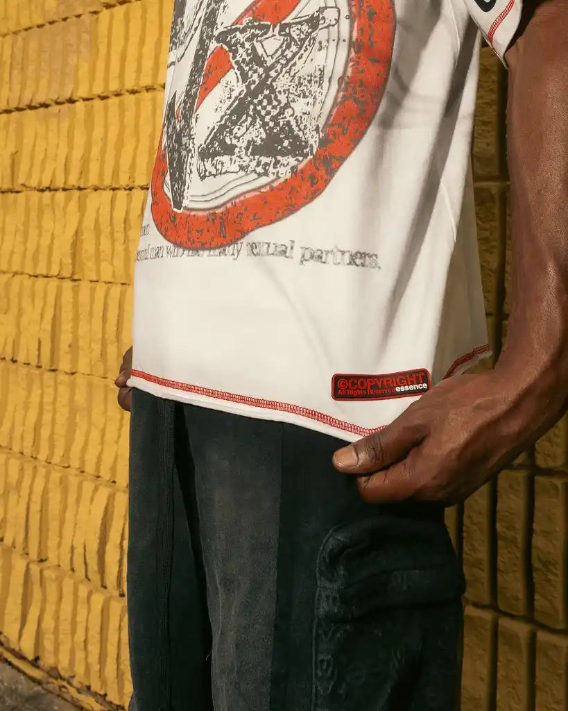 PLAYER ONE: TEE