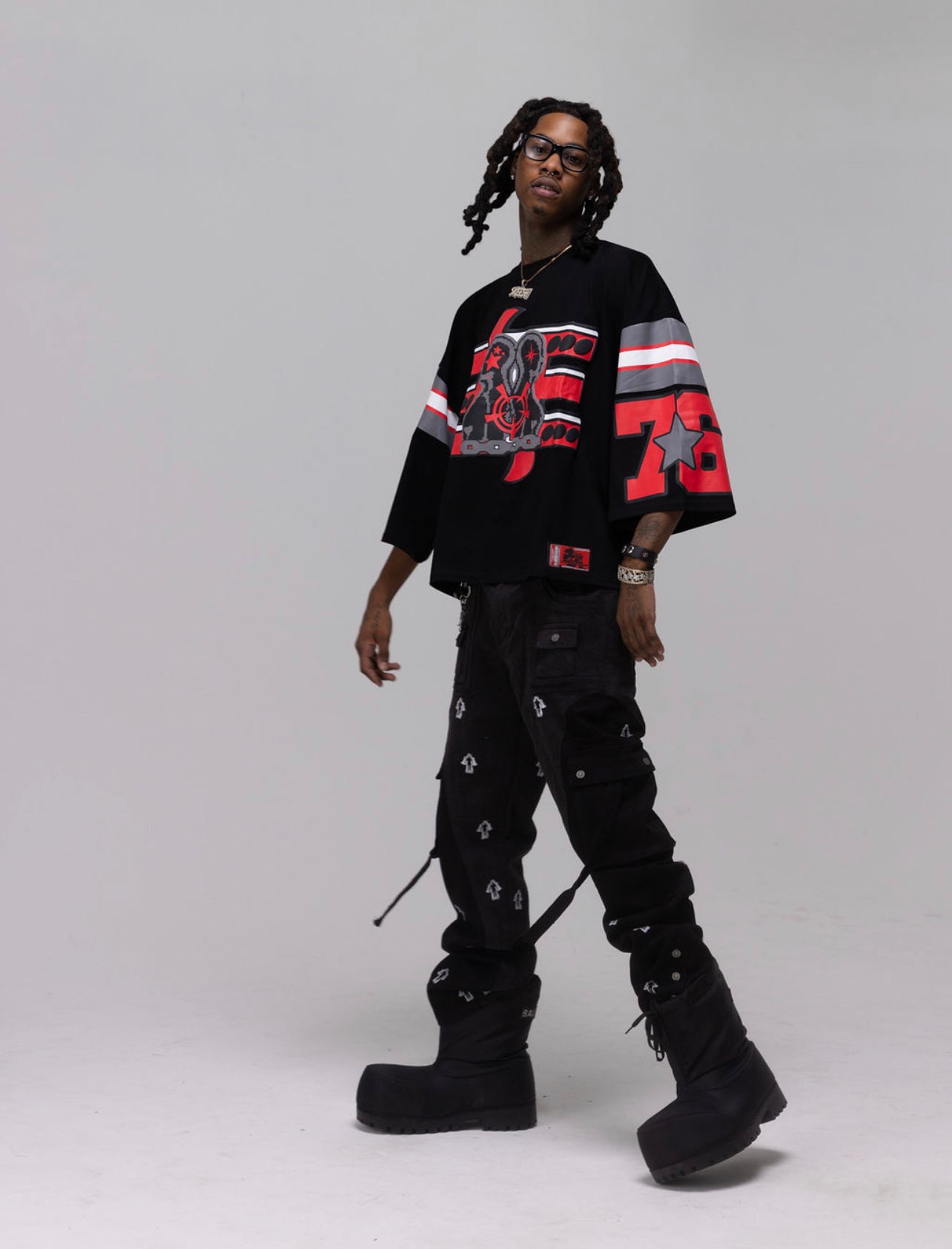 ESSENCE [SPIRITUAL AWAKENING] SNAP CARGOS “BLACK”