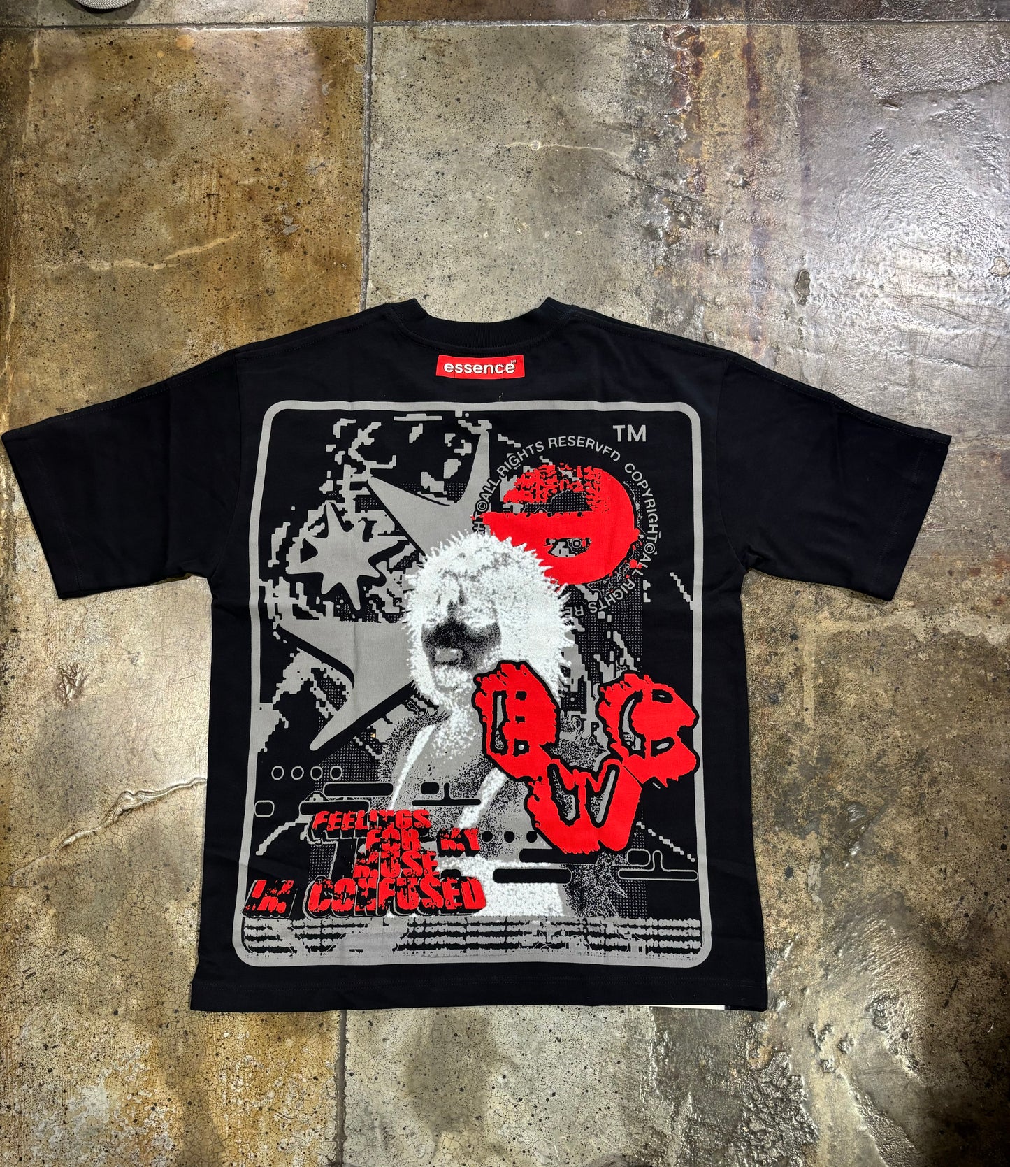 GIRLS ARE DRUGS [T-SHIRT] BLACK